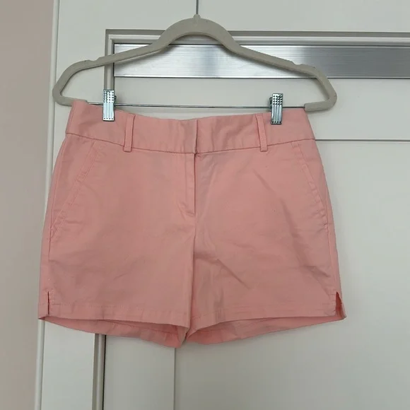 Ann Taylor loft Riviera short – size 2 - Picture 1 of 3
